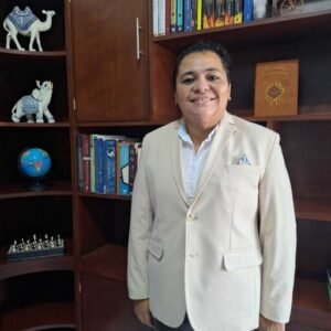GUERRA QUE, ZENAIDA